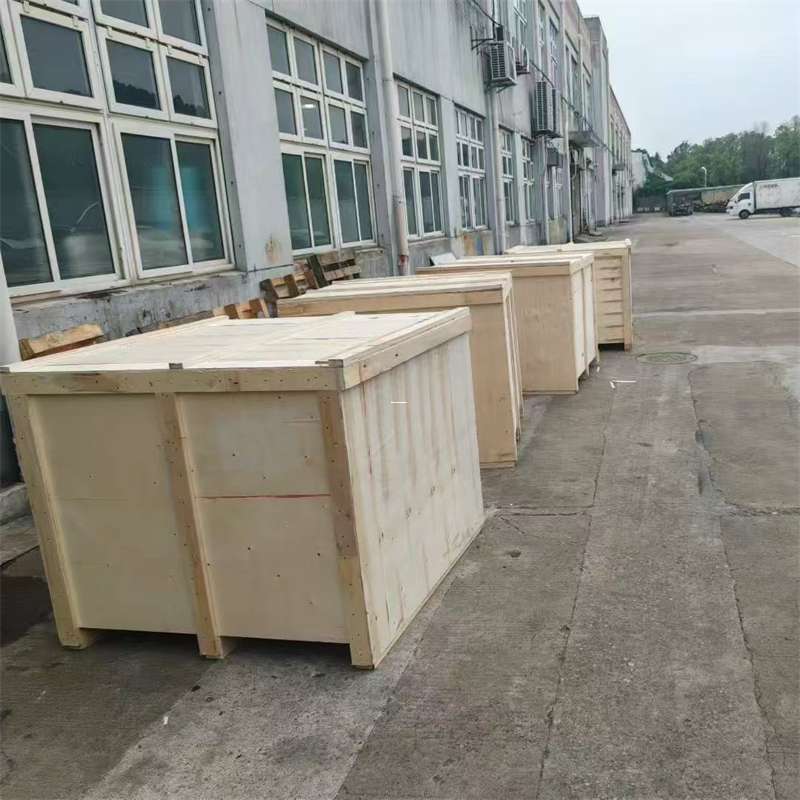 绥滨县尼勒克县：物流专线的高效货运之旅