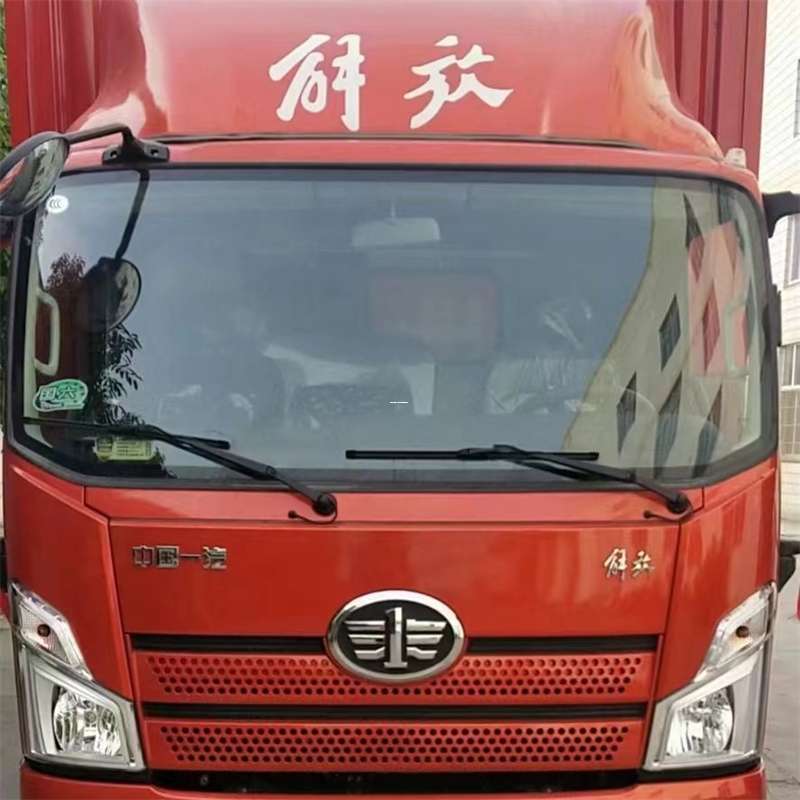 绥滨县塔什库尔干县：物流专线的高效货运之旅
