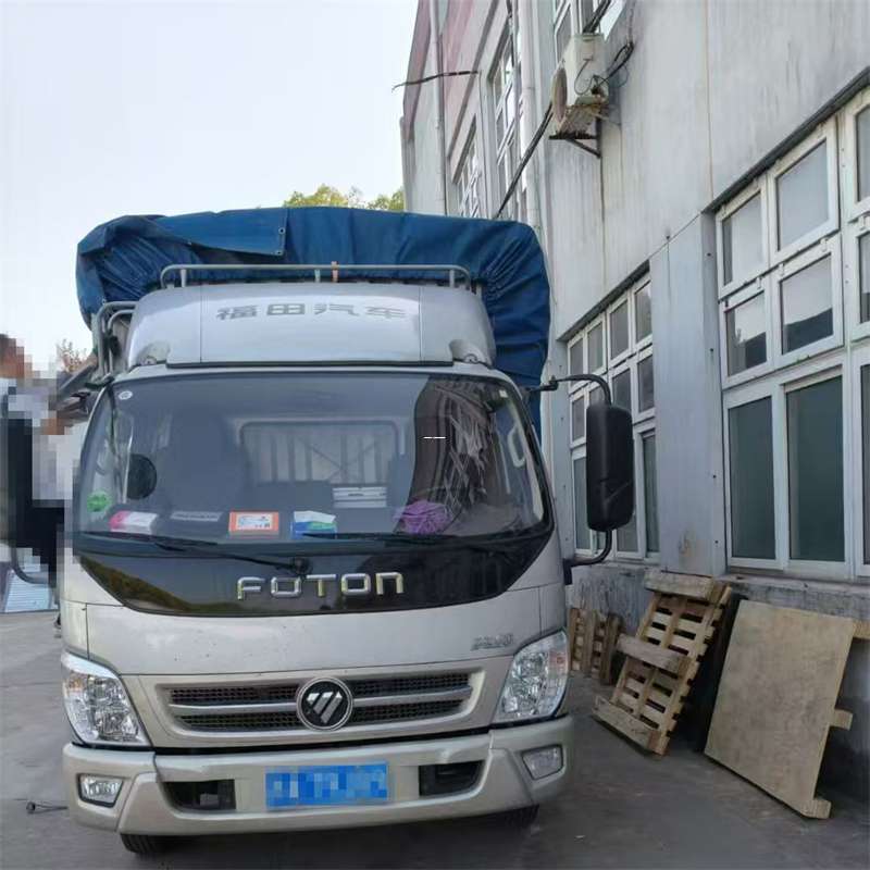绥滨县洛隆县进仓物流：专线直达的多元货运探索