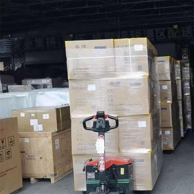 绥滨县若尔盖县物流运输：多元服务与高效线路
